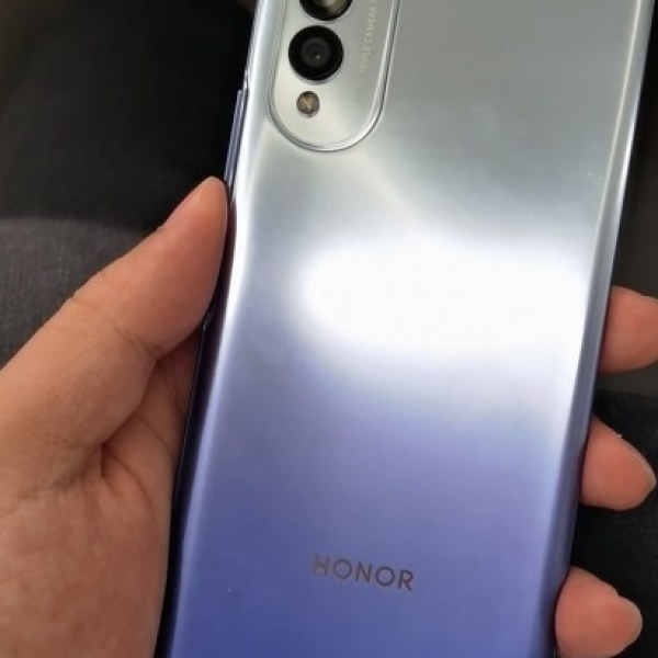 Honor X20 SE
