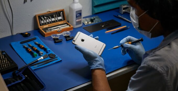 Apple will no longer repair lost or stolen iPhones