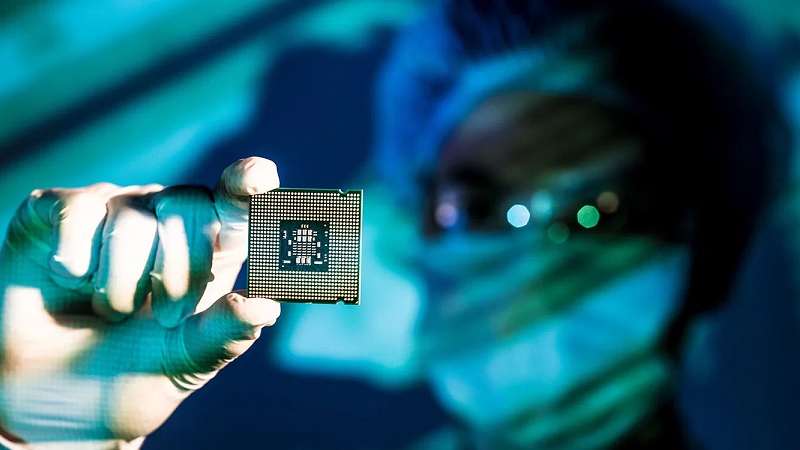 Intel says “we will have 1 billion transistors on a chip by 2030”